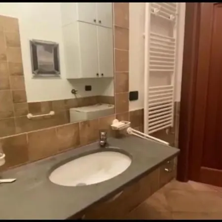 Borgo Cadelazzino 度假居 *